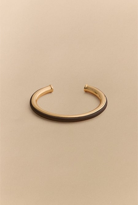 Lutra Cuff