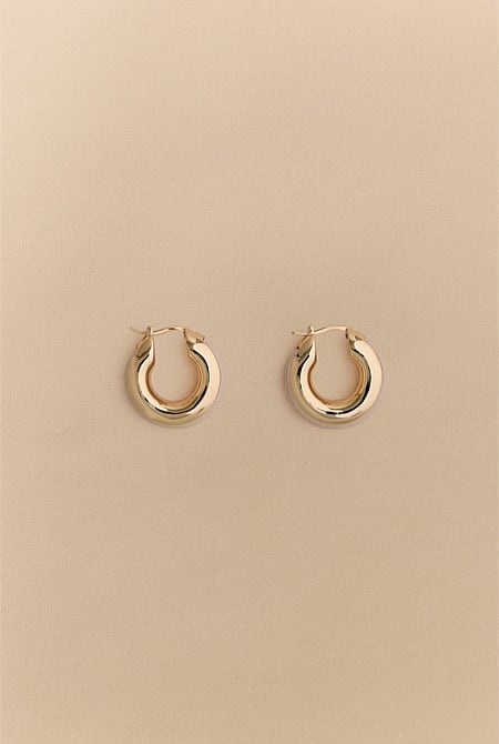 Lutra Huggie Earrings