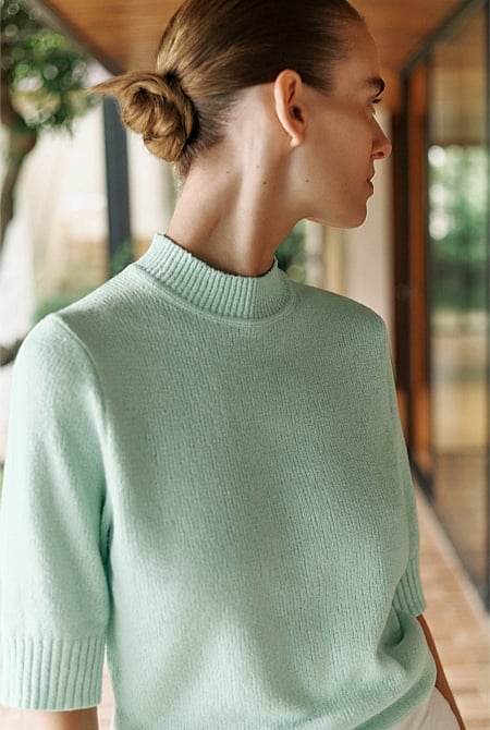 Boucle Mock Neck