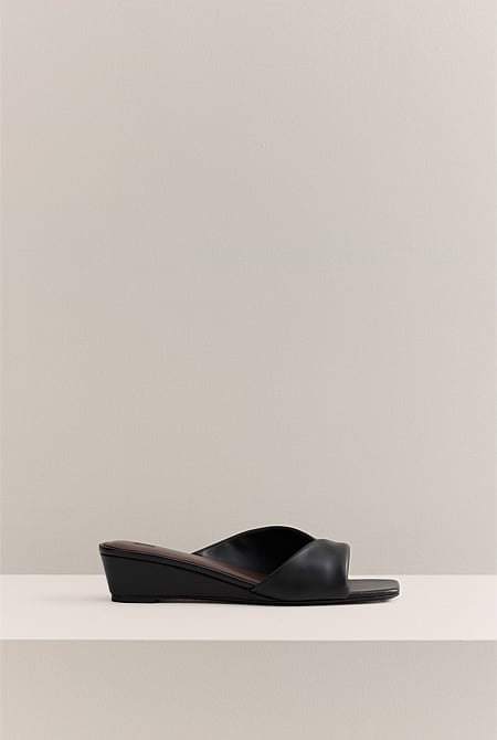 Salva Wedge Mule