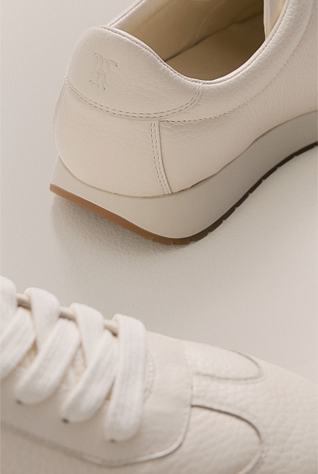 Isley Sneaker