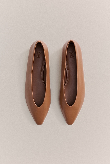 Cendre Flat