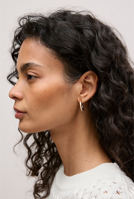 Lutra Hoop Earrings