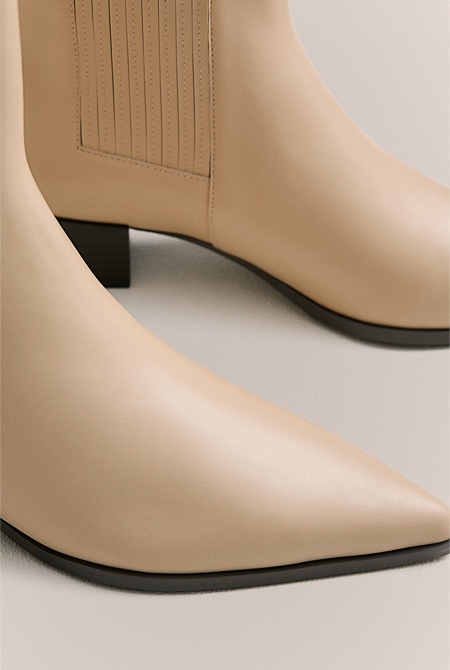Calyx Heeled Boot