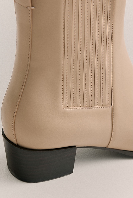 Calyx Heeled Boot